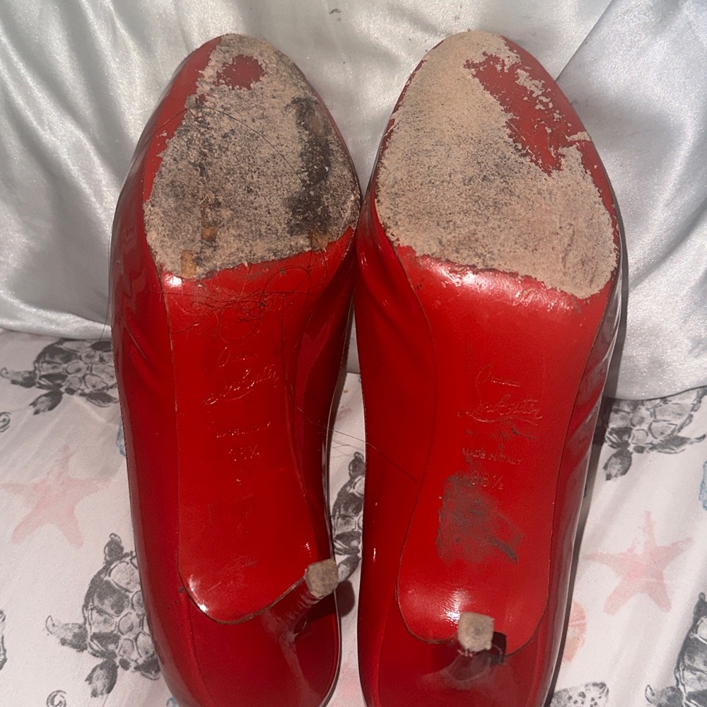 Red Christian Louboutin Heels 38.5 - comfy! - Picture 2 of 8